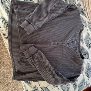Aerie Women's Gray Henley Sweater